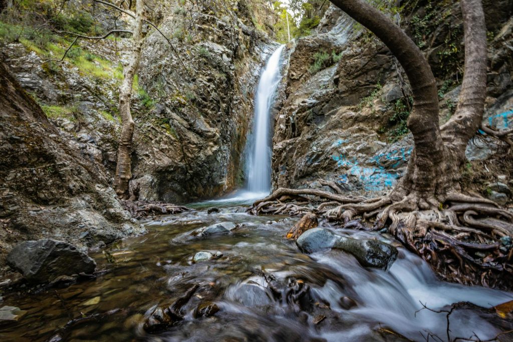 Navigating Cyprus Financial Landscape: A Comprehensive Guide to Credit Facilities with Eurobank Limited and Alpha Bank Cyprus - Cartões de credito do Chipre