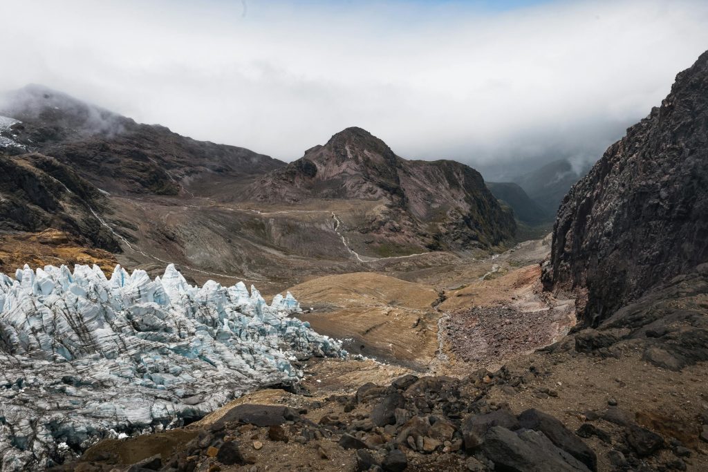 Navigating the Loan Landscape in Ecuador: Insights from Banco Pichincha, Banco Internacional, and More - Como solicitar empréstimo no Equador