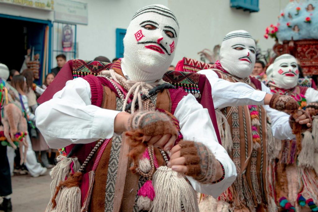 The Ultimate Guide to Credit Cards in Peru: Comparing Banco de Crédito del Perú, Interbank, and More - Cartões de credito do Peru