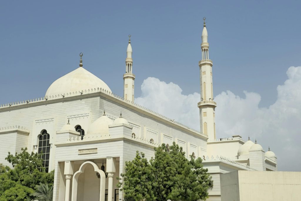 Comparative Analysis of Personal Loan Options from Emirates NBD to Dubai Islamic Bank - Como solicitar empréstimo nos Emirados Arabes Unidos