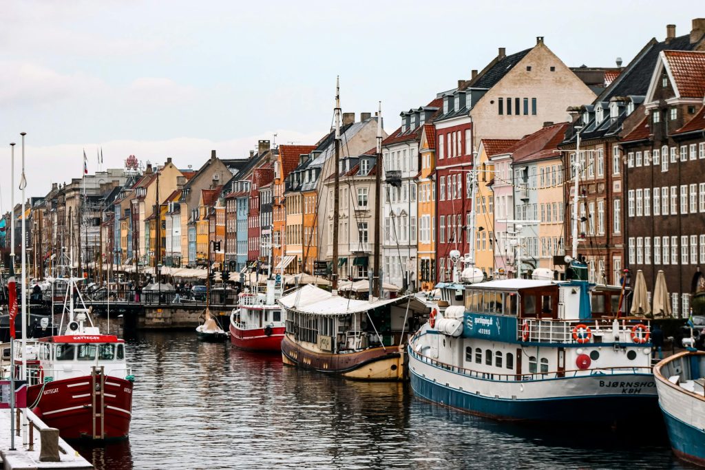 Understanding the Danish Loan Landscape: A Guide to Major Banks and Lenders in Denmark - Como solicitar empréstimo na Dinamarca