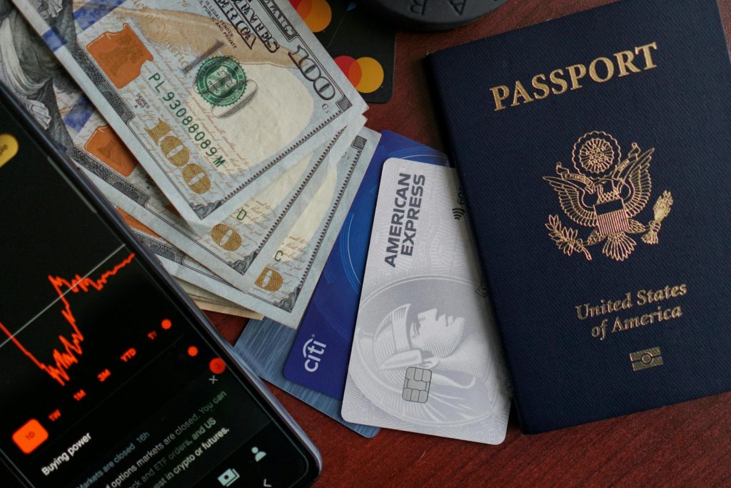 Navigating the World of Bolivian Credit Cards: Understanding Visa, MasterCard, and American Express - Cartões de credito de Bolivia